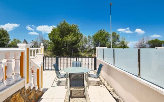 Villa – Pinar de Campoverde – Ref:76050