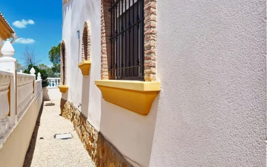 Villa – Pinar de Campoverde – Ref:76050