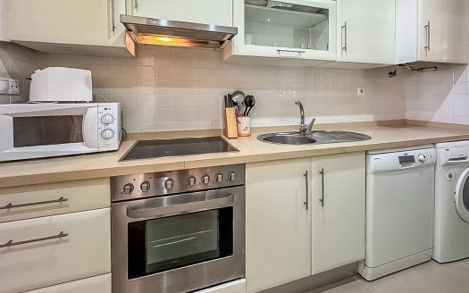 Appartement – Roda – Ref:76240