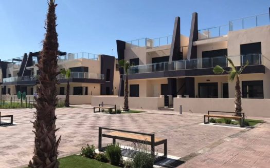 Penthouse – Mil Palmeras – Ref:76541