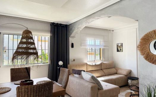 Villa – Villamartin – Ref:76001