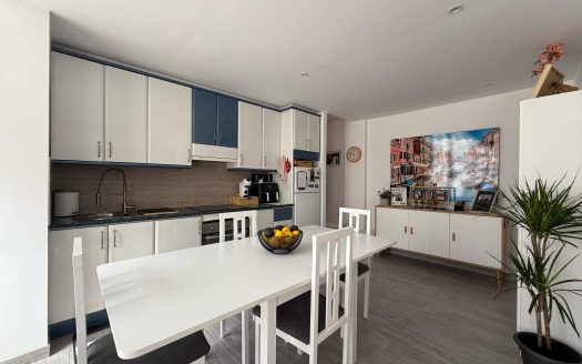 Appartement – Torrevieja -Ref:76568