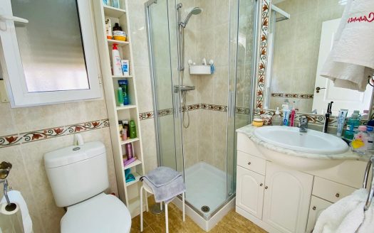 Villa – Roldan – Ref:76854