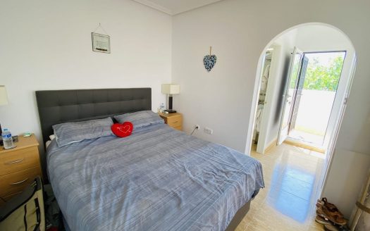 Villa – Roldan – Ref:76854