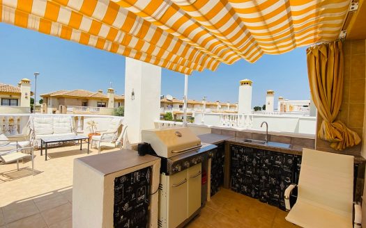 Villa – Roldan – Ref:76854