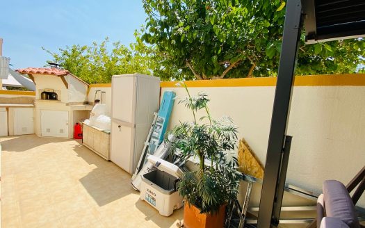 Villa – Roldan – Ref:76854