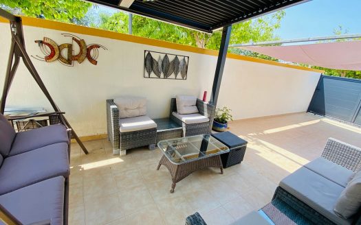 Villa – Roldan – Ref:76854