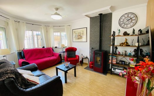 Villa – Roldan – Ref:76854