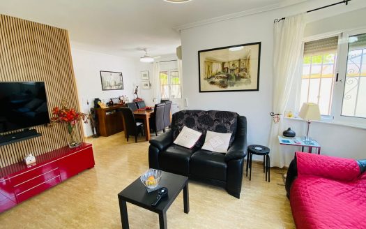 Villa – Roldan – Ref:76854