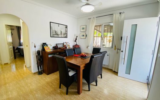 Villa – Roldan – Ref:76854