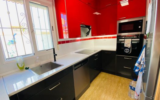 Villa – Roldan – Ref:76854