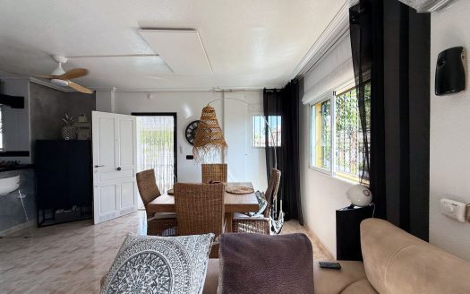 Villa – Villamartin – Ref:76001