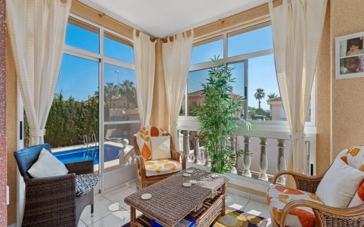 Villa – Ciudad Quesada – Ref:76345