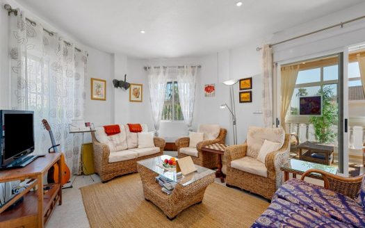 Villa – Ciudad Quesada – Ref:76345