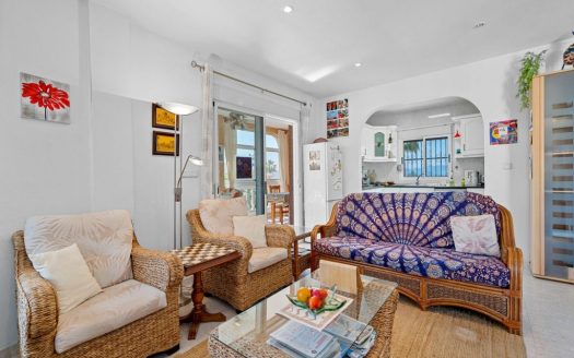 Villa – Ciudad Quesada – Ref:76345