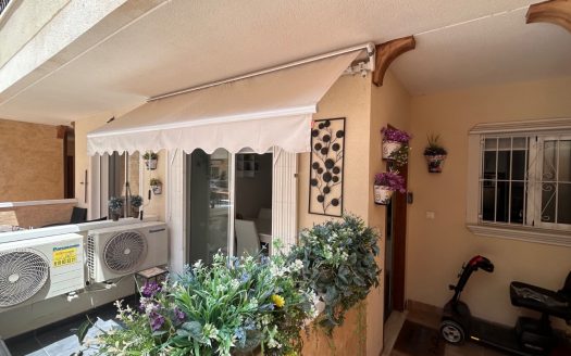 Appartement – Jacarilla – Ref:76313