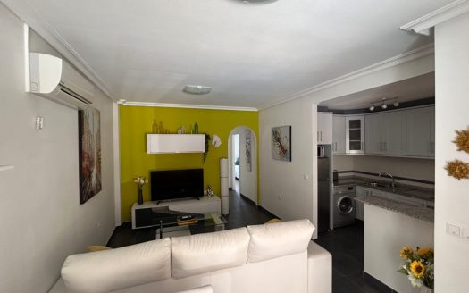 Appartement – Jacarilla – Ref:76313