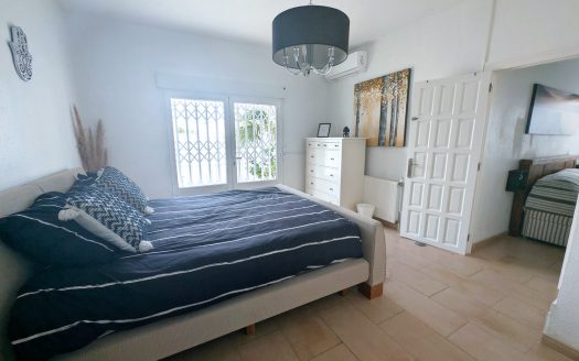 Villa – Rojales – Ref:77223