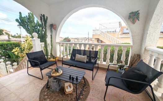 Villa – Rojales – Ref:77223