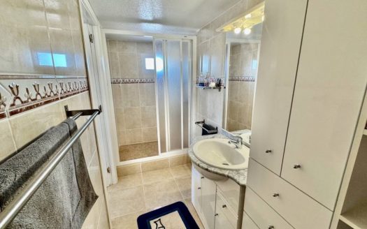 Villa – Rojales – Ref:77196