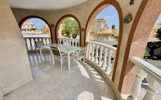 Villa – Rojales – Ref:77196