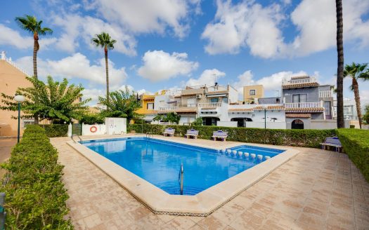 Maison – La Florida – Ref:77928