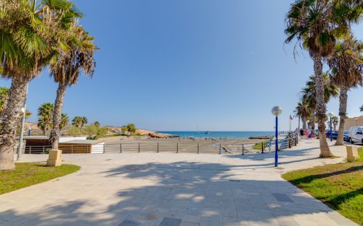 Maison – La Florida – Ref:77928