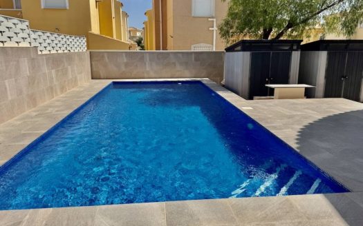 Villa – Rojales – Ref:77196