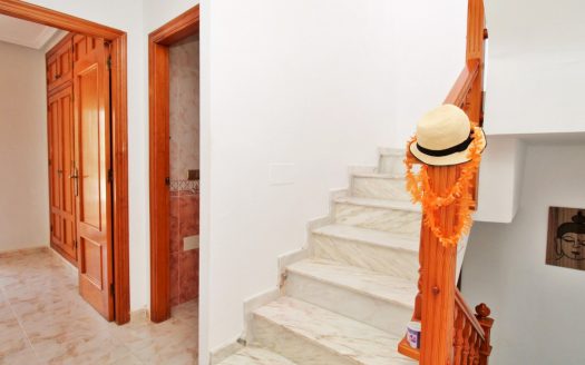 Villa – La Zenia – Ref:77637