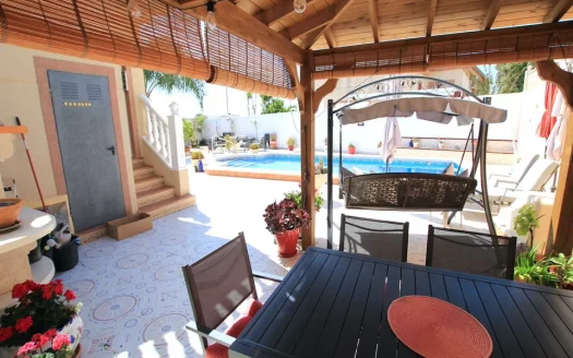 Villa – Rojales – Ref:77443