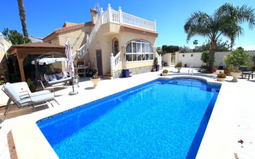 Villa – Rojales – Ref:77443