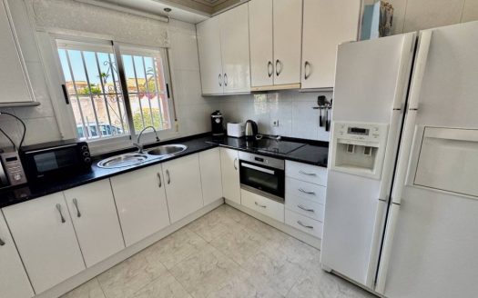 Villa – Rojales – Ref:77196