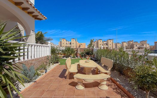 Villa – Cabo Roig – Ref:78201