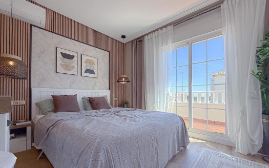 Villa – Cabo Roig – Ref:78201