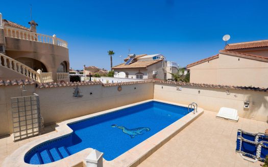 Villa – Rojales – Ref:77333