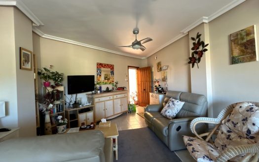 Appartement – Jacarilla – Ref:77832