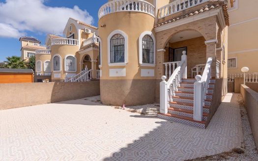 Villa – Villamartin – Ref:78348