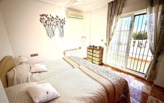 Villa – Cabo Roig – Ref:78535