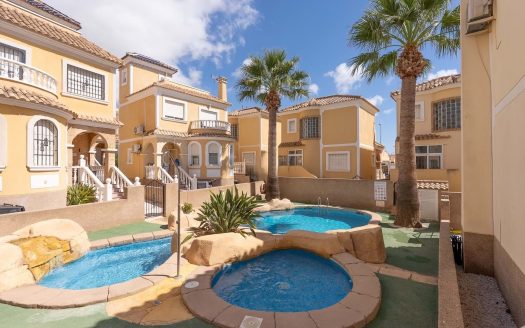 Villa – Villamartin – Ref:78348