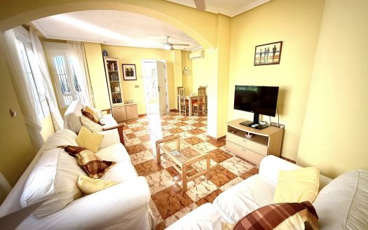 Villa – Cabo Roig – Ref:78535