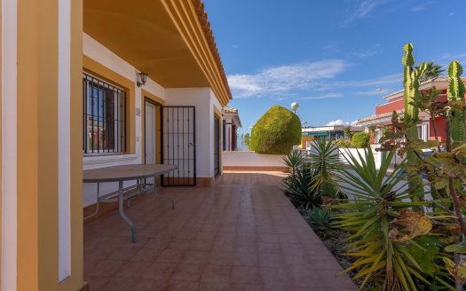 Villa – San Miguel-Ref:79648