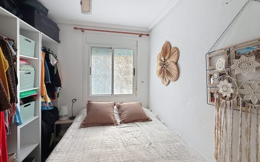 Villa – Aviles- Ref:79296