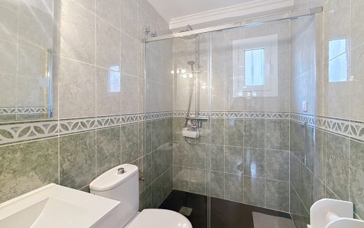 Villa – Aviles- Ref:79296