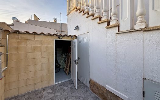 Villa – Aviles- Ref:79296