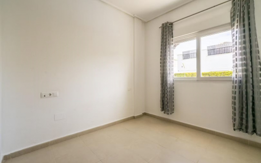 Villa – Roldan – Ref:79849