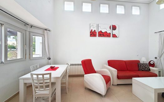 Villa – Roldan – Ref:79731