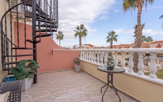 Maison – Lo Crispin – Ref:80492