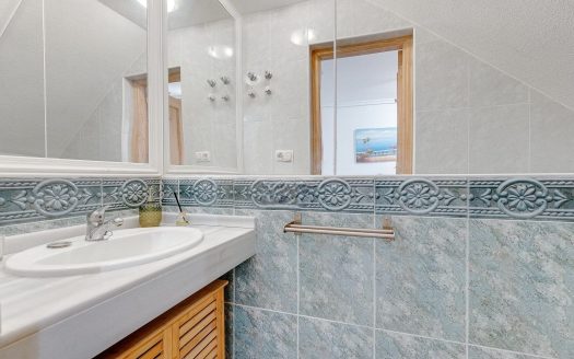 Maison – Lo Crispin – Ref:80492