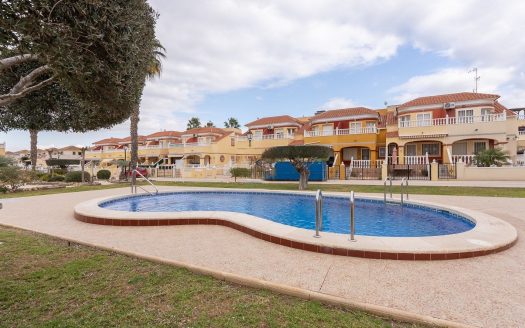 Maison – Lo Crispin – Ref:80492