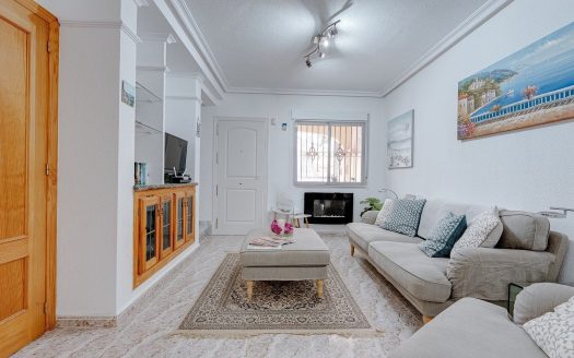 Maison – Lo Crispin – Ref:80492